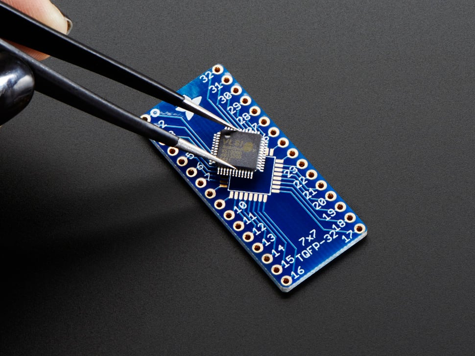 Adafruit SMT Breakout 32-QFN/TQFP